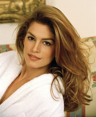 SHE Newsletter Volume 2 - Highlight Cindy Crawford